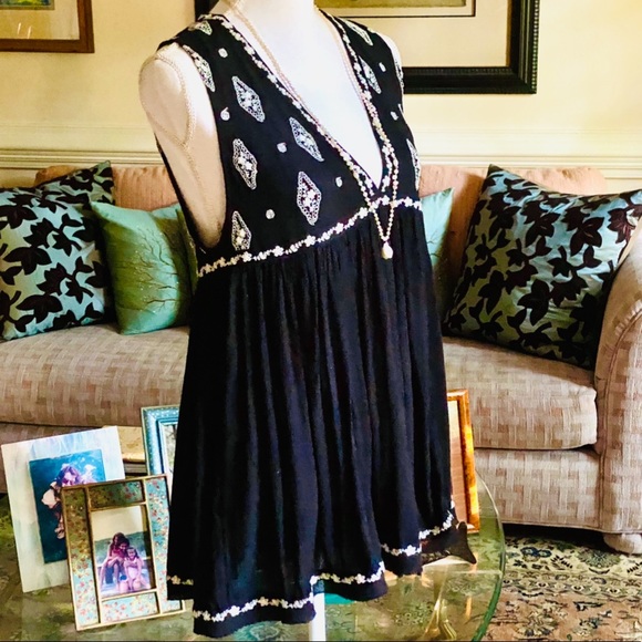 πΊπHPππΊ NWOT Free People Diamond Embroidered Top - Picture 12 of 16